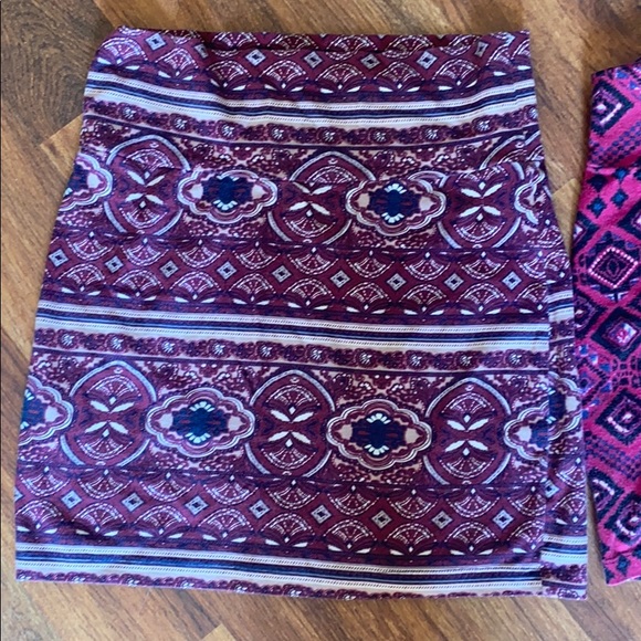 Patterned Mini Skirts (2!) - Picture 2 of 3